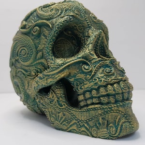 Day of the Dead / Dia de los Muertos Skull
