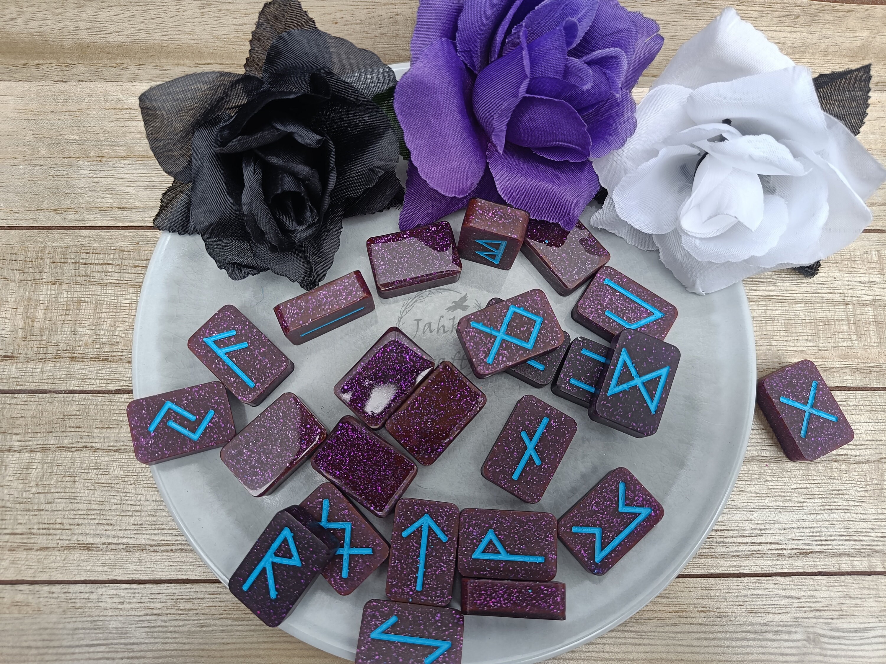 Elder Futhark Runes,norse Pagan, Norse Runes, Divination, Casting Runes