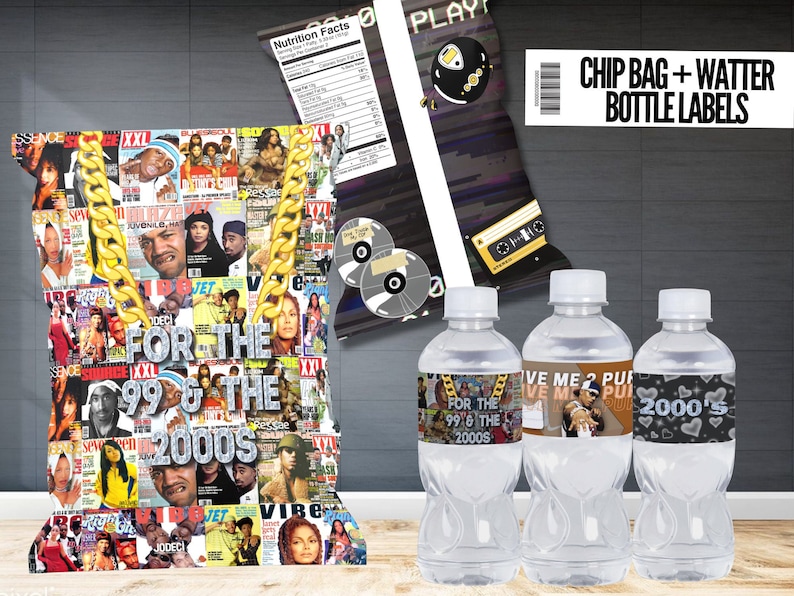 Op de afbeelding: Een set bedrukbare etiketten voor een zak chips en waterflessen. De etiketten bevatten een collage van tijdschriftcovers uit de jaren 90 en begin 2000, met de tekst "For the 99 & the 2000s".