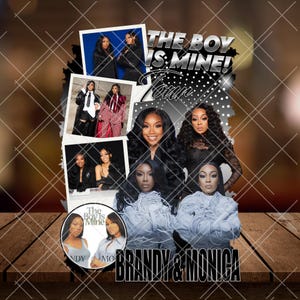 Pode incluir: Um gráfico promocional para a turnê "The Boy Is Mine" com Brandy e Monica. O design inclui várias fotos dos artistas, o título da turnê e os nomes dos artistas em uma fonte estilizada. O fundo é uma mistura de preto, branco e marrom.