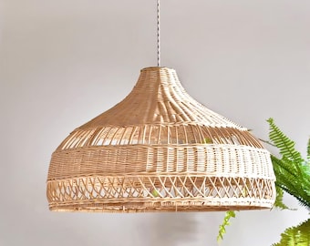 Handgefertigte Rattan Pendelleuchte, Boho Küstendekor