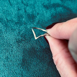 Silver wishbone ring