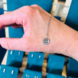 Fine silver small disc pendant