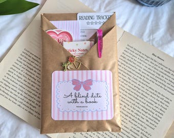 Blind Date with a Book: Booklover Gift Set, Romance, Thriller