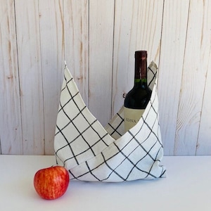 Easy Origami Bento Bag Pouch PDF Sewing Pattern,  Wine Gift Bag, Beach Bag Pattern, Lunch Bag Pattern, Grocery Bag Pattern, Four Sizes.