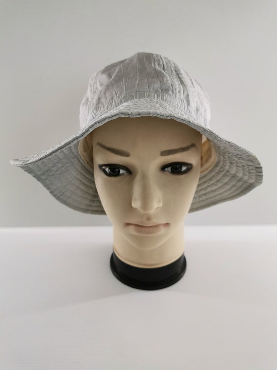 vintage bucket hat Valentino - Gem