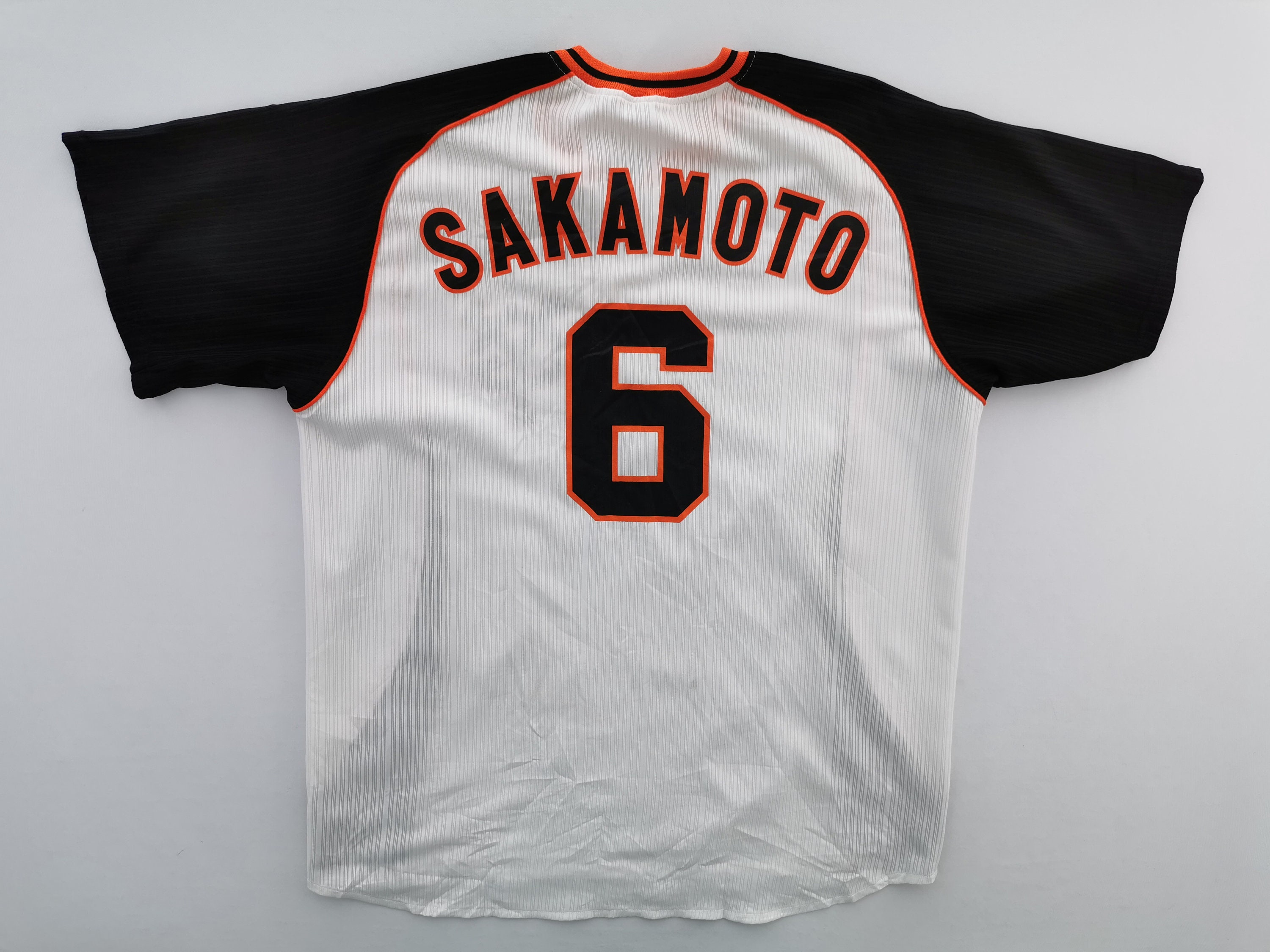 読売ジャイアンツユニフォーム SAKAMOTO 6番