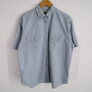 Camisa Levis Vintage Camisa Levis con botones a cuadros talla L