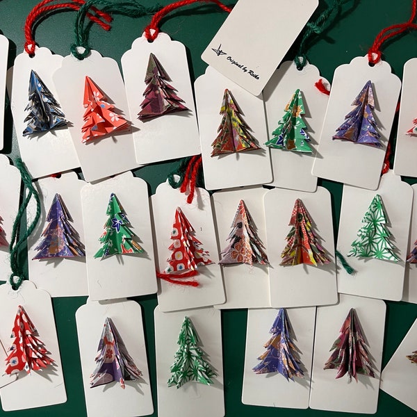 4 Original Origami Tree Gift Tags, Set of 4 hand folded Christmas Tree Tags with Jute Twine, 3D hand folded Christmas tree gift tags