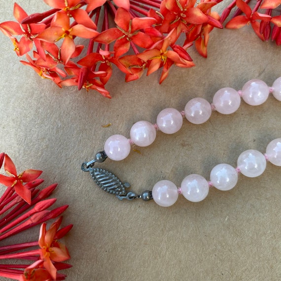 Vintage Rose Quartz Individually Knotted Bead Nec… - image 7