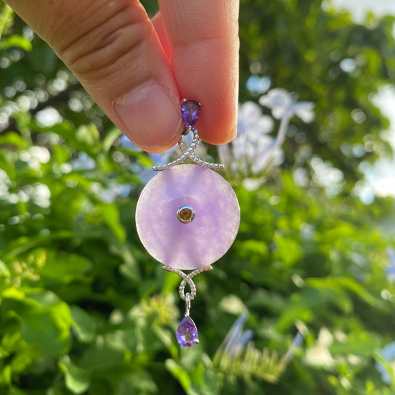 Vintage 14K Translucent Lavender Jade, Amethyst, and … Gem