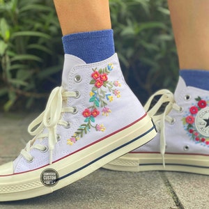 Custom Embroidered Converse High Tops/ Custom Converse Chuck Taylor Embroidered Flower/ Embroidered Converse Custom Wedding Flowers