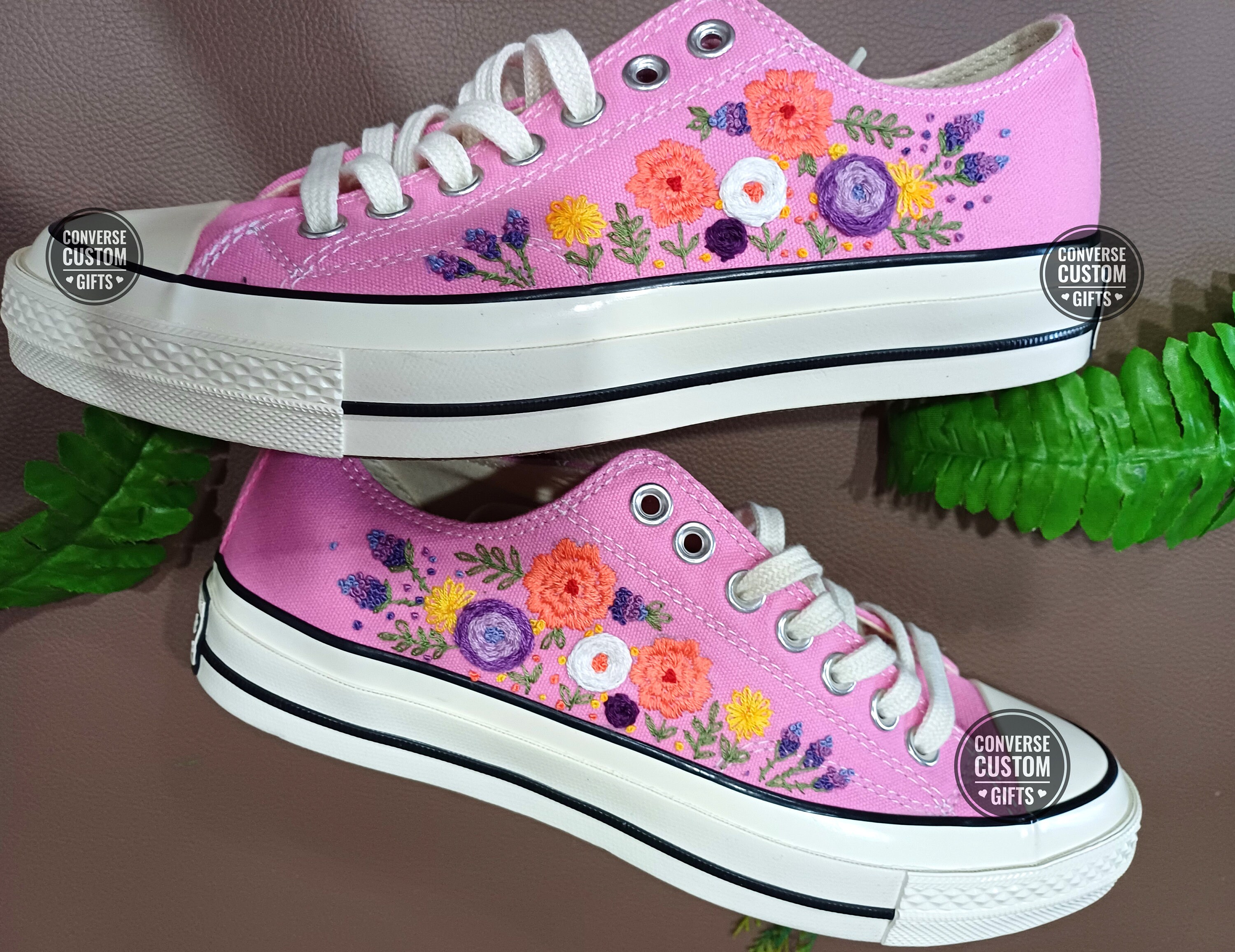 AMERI ★ UND FLOWER RAISED EMBROIDERY TOP Flower Embroidered Converse High-tops/converse With 4CM Sole