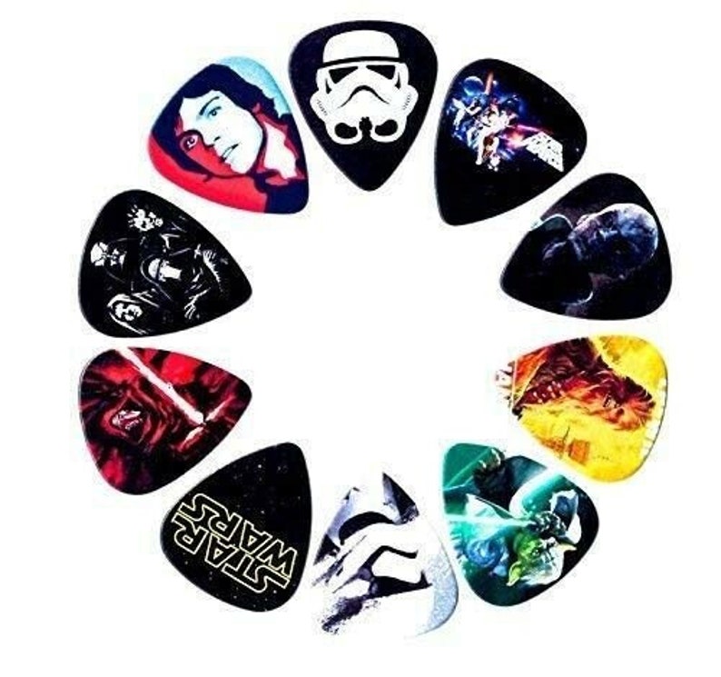 Star Wars Guitar Picks 10 Perfectly Printed MEDIUM In A Packet REGULAR image 2