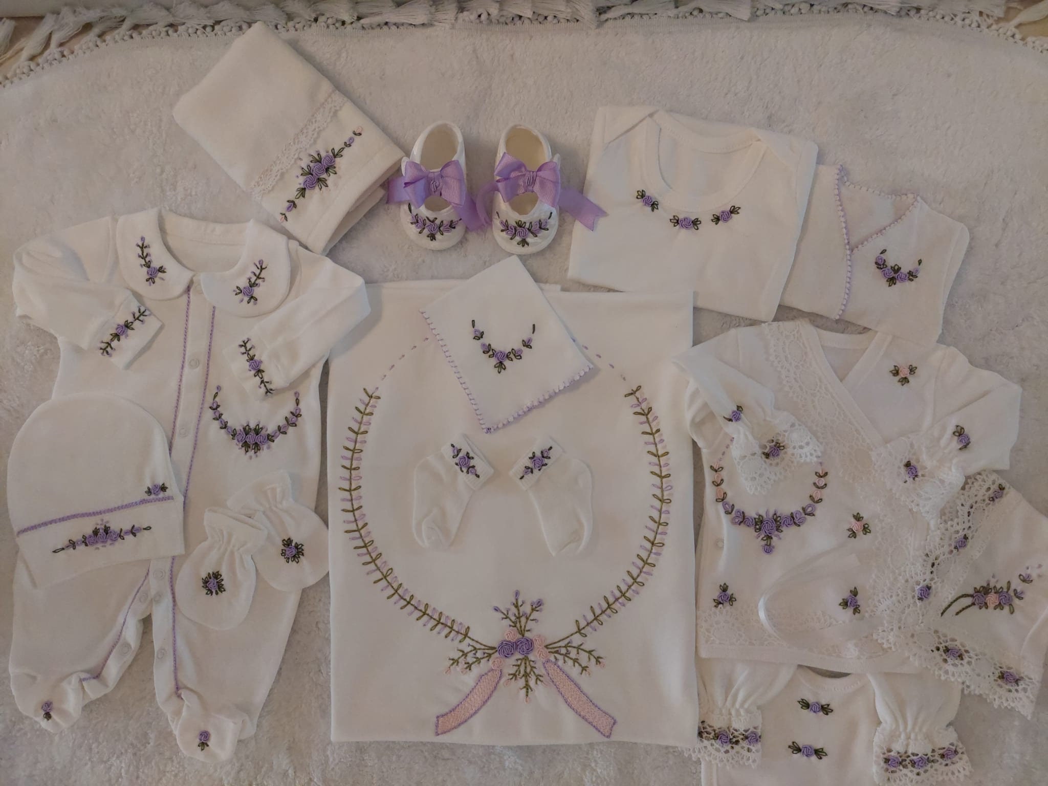 Newborn set with logo