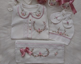 Personalized newborn outfit  with embroidered handwork, Gift with hand embroidery, special gift for baby girl, baby's Unforgettable Gift