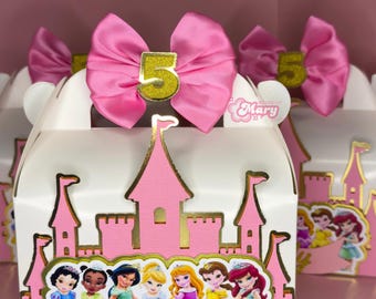 Caja de regalo con diseño de castillo de princesa en 3D, ideal para fiestas y ocasiones especiales.