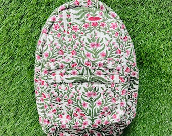 Mochila acolchada con estampado floral a mano: mochila escolar de algodón