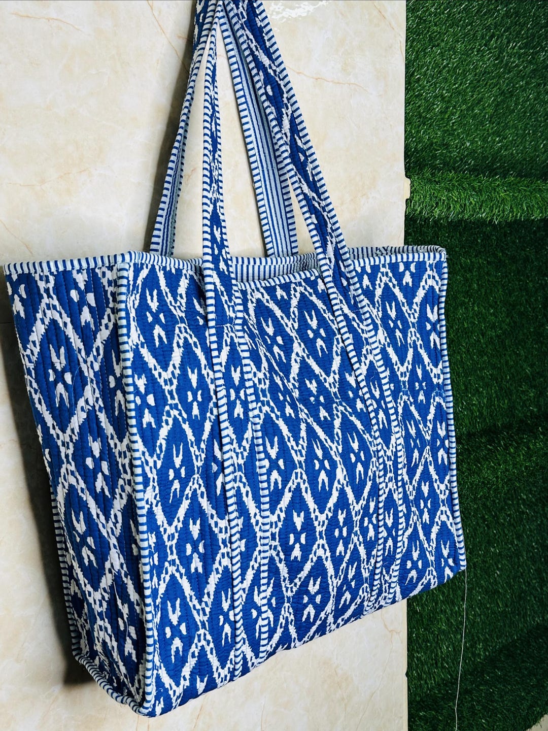 【関税込み】Medium Traveler Tote Bag in Blue Shadow Cotton Medium Traveler Tote Bag in Blue Shadow Cotton