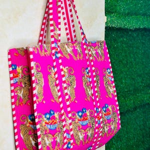 Tiger Print gesteppte Einkaufstasche, handgefertigte gesteppte Tasche weiche indische Baumwolleinkaufstasche, Reisetasche, Schultertasche, große Einkaufstasche Umweltfreundliche Tasche