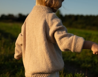 READY TO SHIP 6-8 years - heirloom hand knitted pullover . Natural wool sweater . Pure alpaca beige handmade pullover for kids