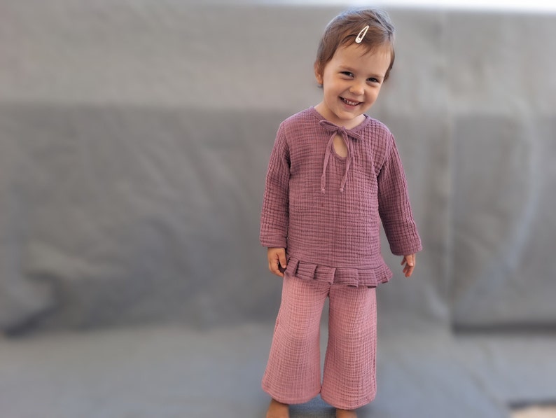 Double gauze culottes, Muslin comfy pants for kids image 2