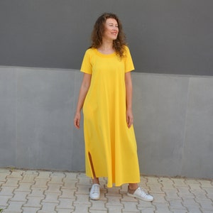 Żółta letnia sukienka z kieszeniami, sukienka w kształcie litery A, t-shirt, 100% bawełny