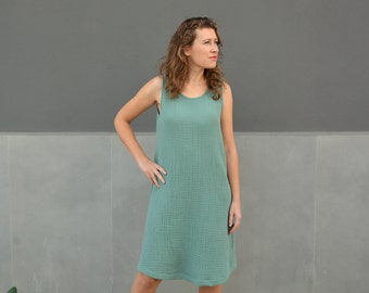 Modest cotton gauze dress, Pale green midi summer sundress