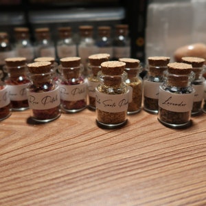 Jar of Herbs & Flowers (5ml)