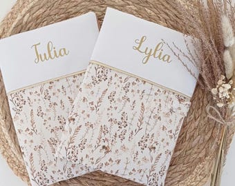 Protège carnet de santé bébé personnalisé | Cadeau naissance fille garçon | Housse carnet de santé tissu floral fait main