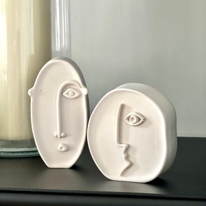 Sculpture statue white face abstract minimalism decoration