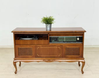 Mobile musicale vintage Chippendale / Cassettiera / Credenza di metà secolo / Anni '60