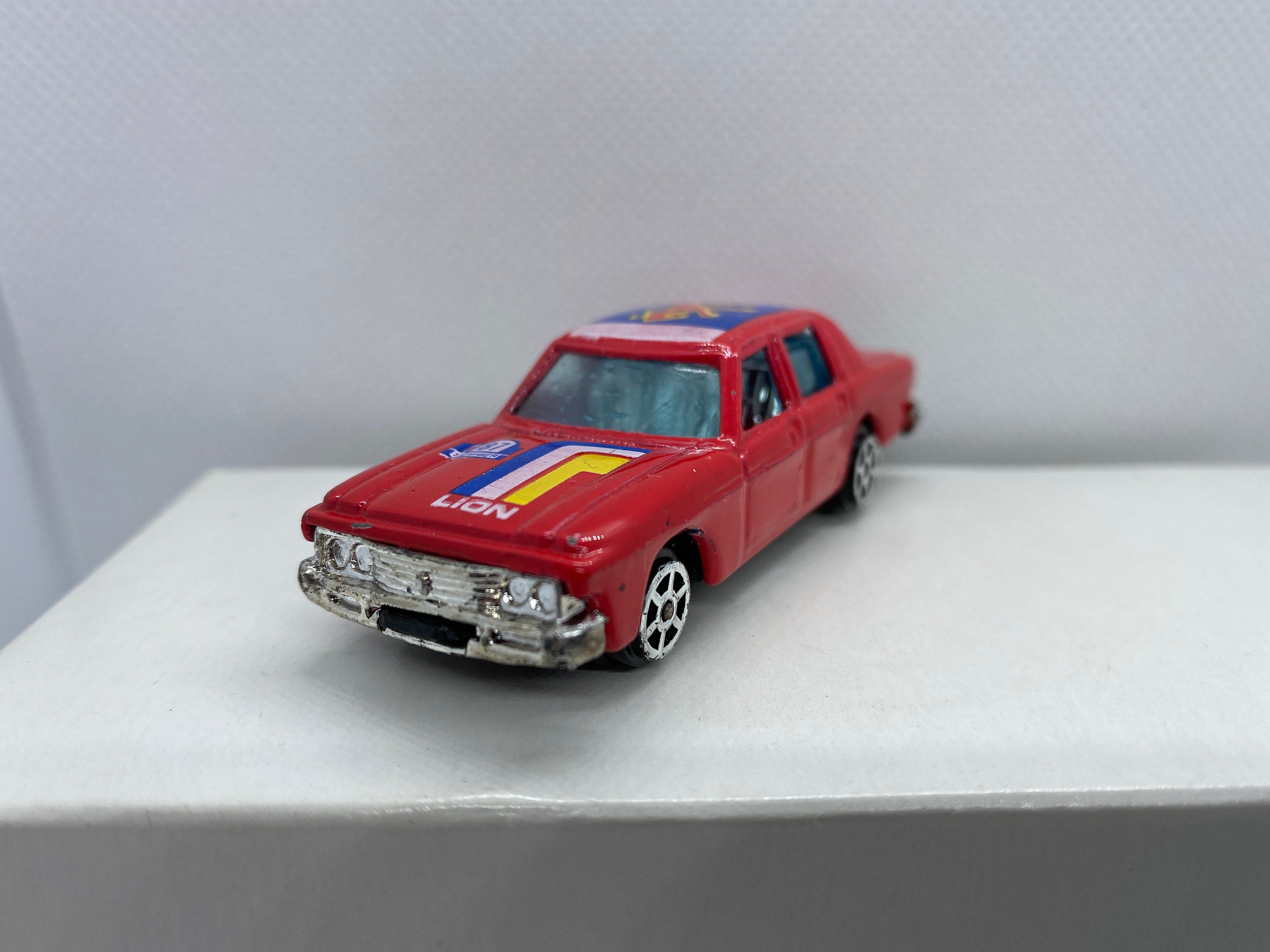1980s Summer 1977 Toyota Crown No.s687 - Etsy
