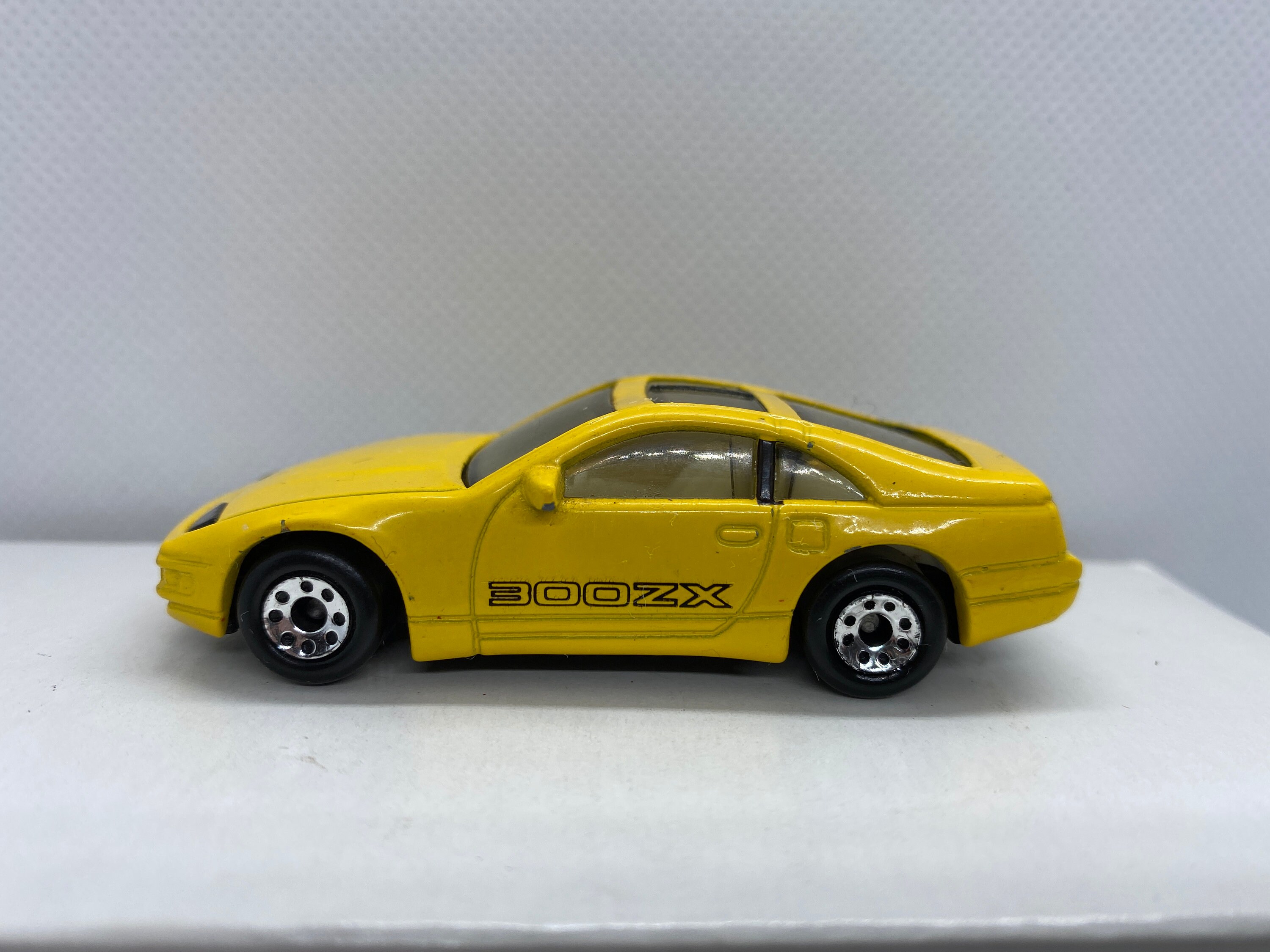 まっちぼー Amazon.com: Matchbox 1953 Buicks Skylark (Glacier Blue) 15