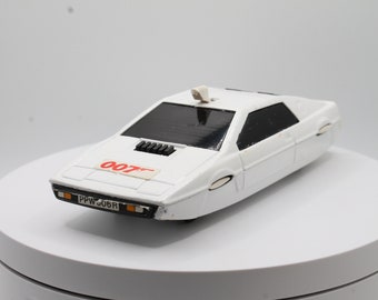 Vintage James Bond 007 Lotus Esprit Corgi 1977 NM Only 2 Missiles | #469163152