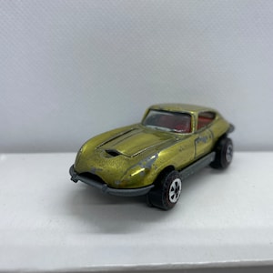1969 Topper Johnny Lightning Custom XKE - Gold