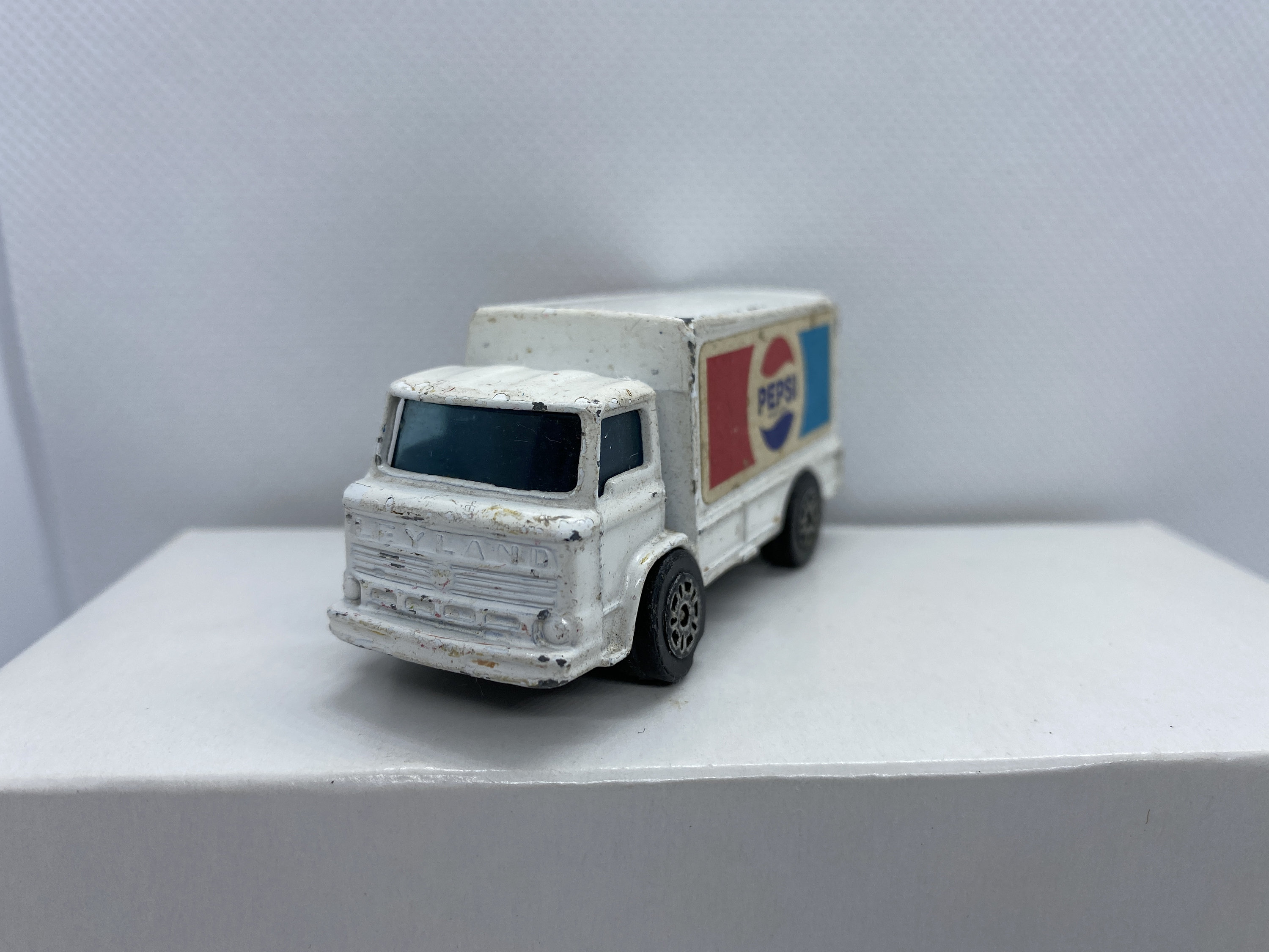 Corgi Juniors Leyland Terrier Coca Cola Truck Made In Great Britain Vintage  1:64