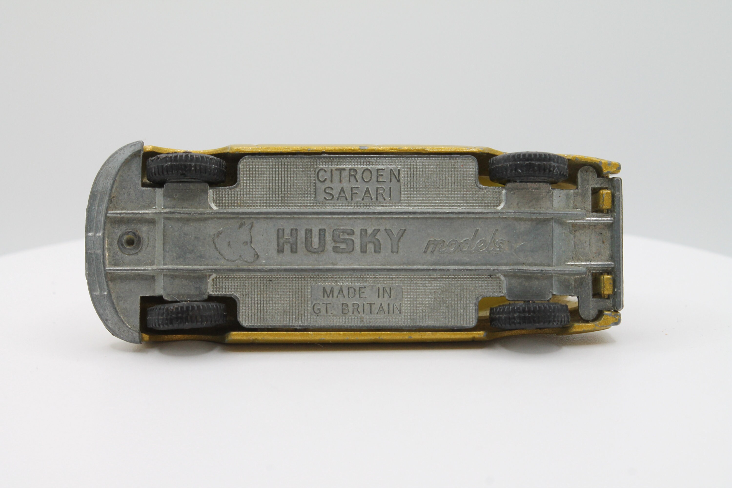 1965-1968 Husky Citroen Safari Military Ambulance | The Race