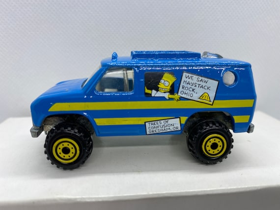 Hot wheels simpsons sales family camper