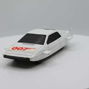 1977 Corgi Juniors 007 Lotus Esprit