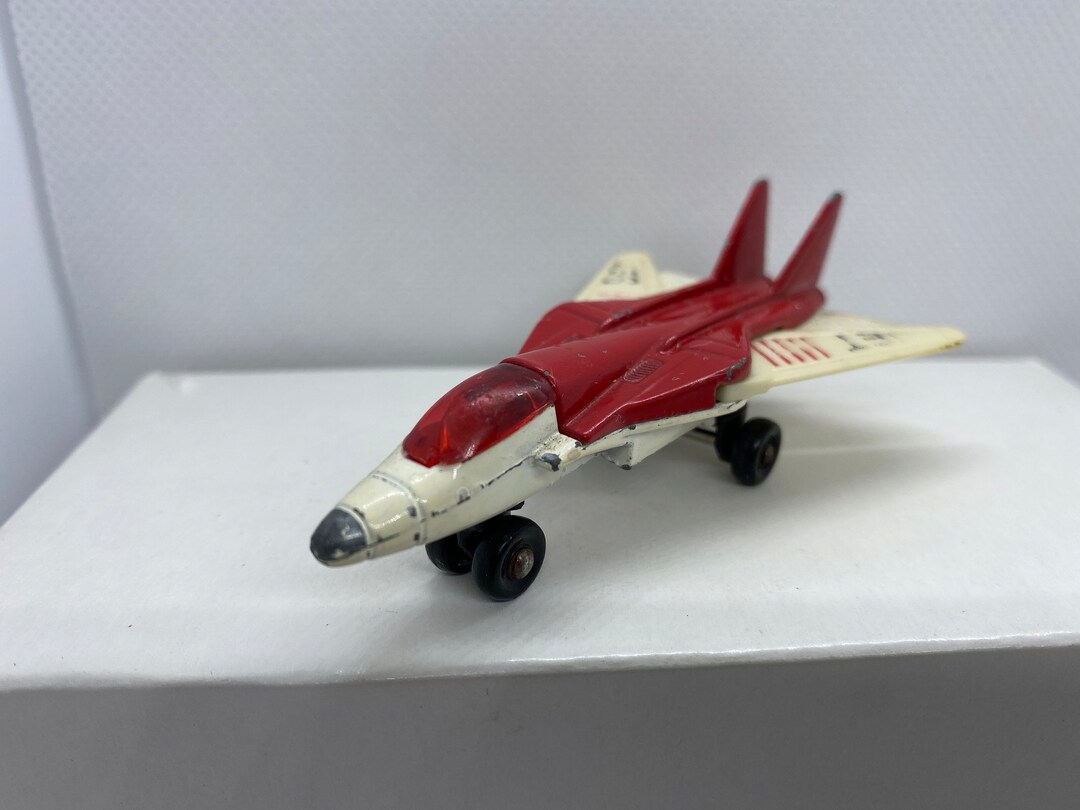 MATCHBOX キャリーケース 1981 MATCHBOX キャリーケース 1981 1981 マッチボックス スイング