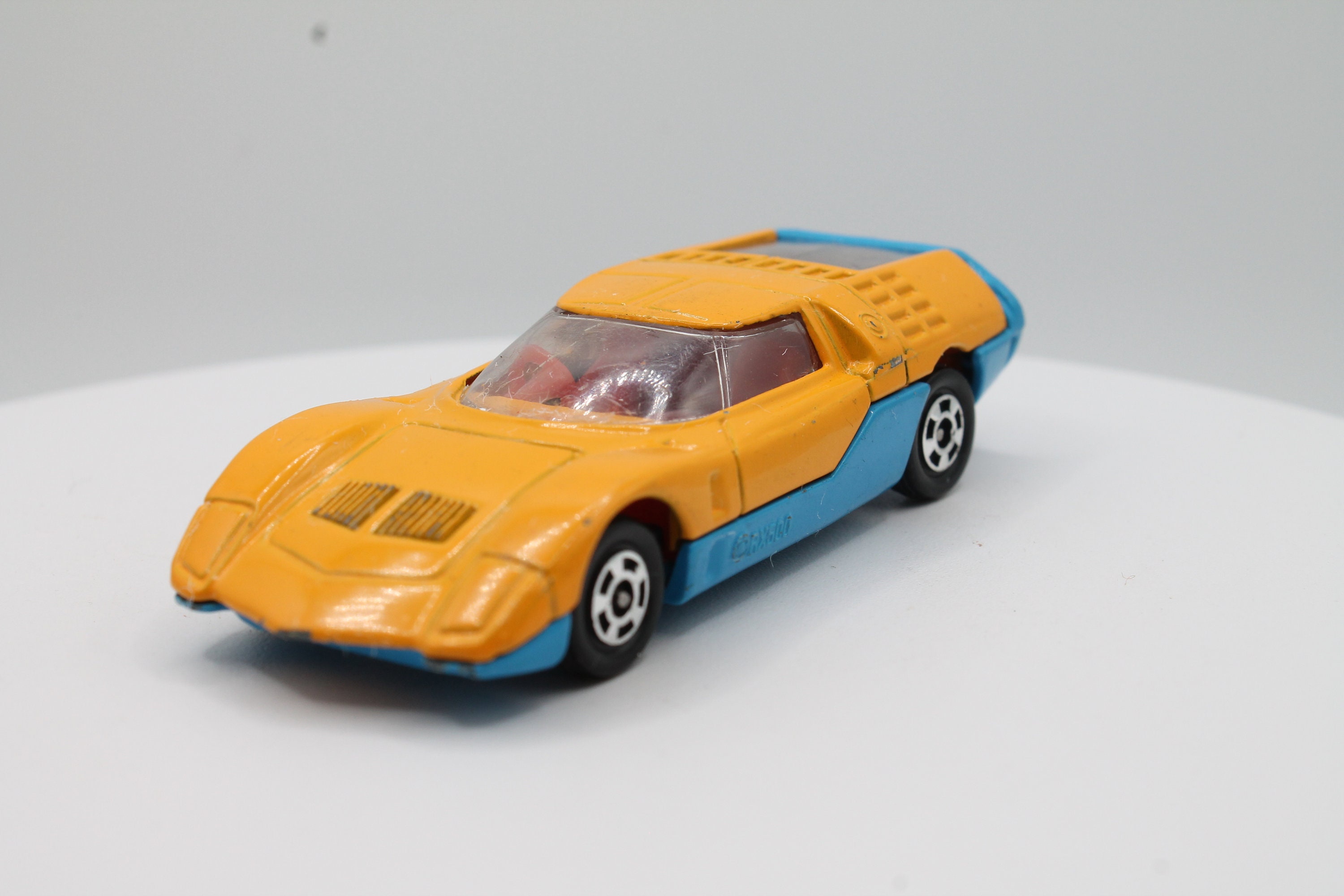 トミカ　ミニカー　　NO.34 マツダRX-500 Tomica Mazda RX-500 No.34 1974 Yellow/Blue Made in Japan 1