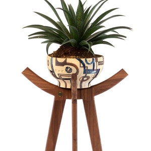 Plant Shelf Tall Plant Stand Mid Century Modern Plant Stand Ceramic Pot Holder Tiered Plant Stand Plant Lover Gift Housewarming Gift Garden