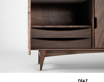 Mid Century Modern Credenza in Solid Walnut – Handmade Sideboard for Vinyl, TV Console, Scandinavian Style Storage Cabinet