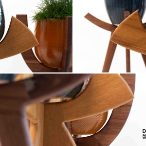 Mid Century Blumenständer Holz Blumenständer Hoher Blumenständer Indoor Blumenständer Tiered Blumenständer Pflanzenliebhaber Geschenke Bauernhausdekor Hochzeit