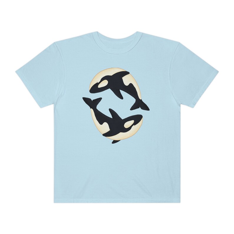 Orca Shirt Comfort Colors Killer Whale Tshirt For Animal Lovers Aesthetic Marine Life T-Shirt For Ocean Creatures Gift Chambray