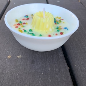 Birthday cake candle