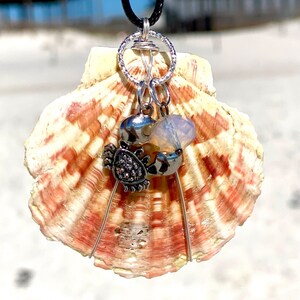 Shell Crab Charm Necklace