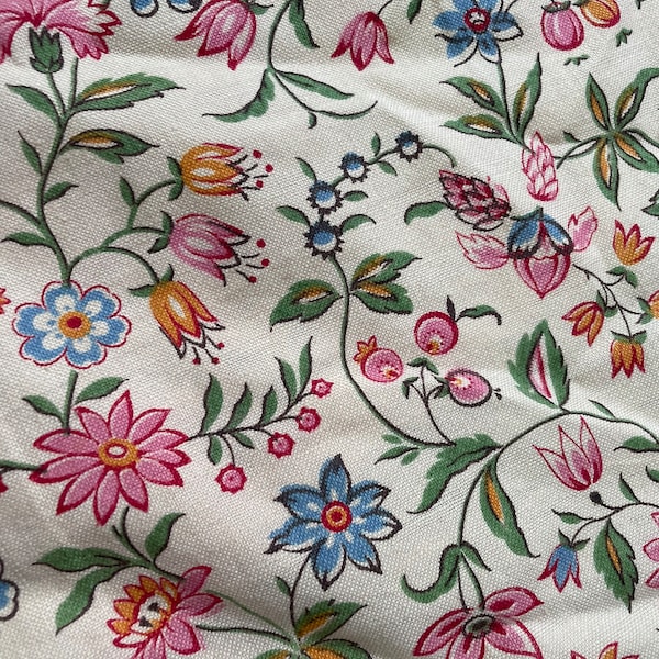 Vintage 1950s Multicolour Floral Fabric Panels, Beige, Pink, Blue and Green, Dainty Flower Design Fabric, Home Interiors, DIY