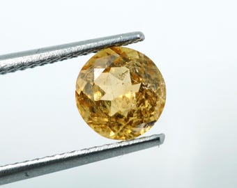 Natural Brazilian Imperial Topaz  – Round Faceted Cut, Flawless to VVS Clarity, Earth-Mined Loose Gemstone for Jewelry , 1.4 Carat